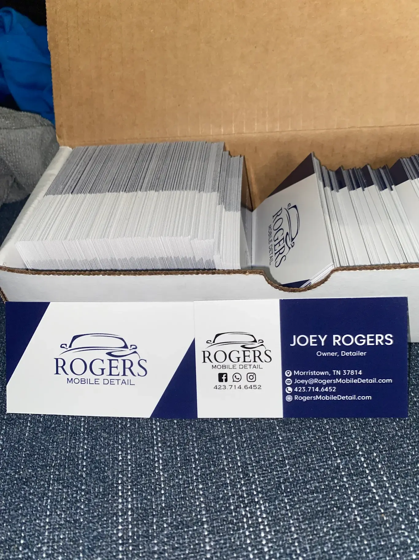 Roger's Mobile Detailing Business Cards